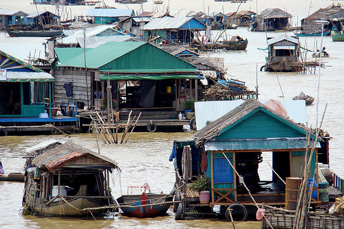 Chong Khneas - Lago Tonlé Sap - Cambogia