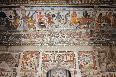 Raja Mahal Paintings - Orchha