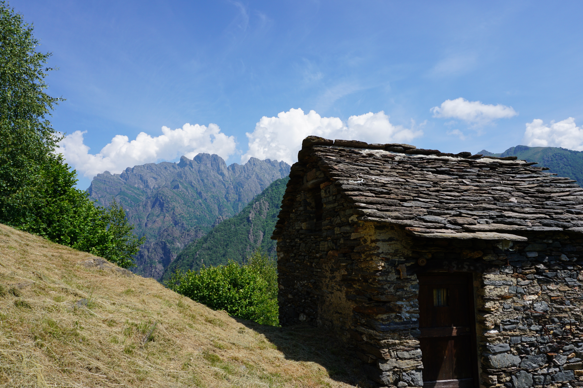 trek-mi-sentieri-mondo-val-grande-corte-buè